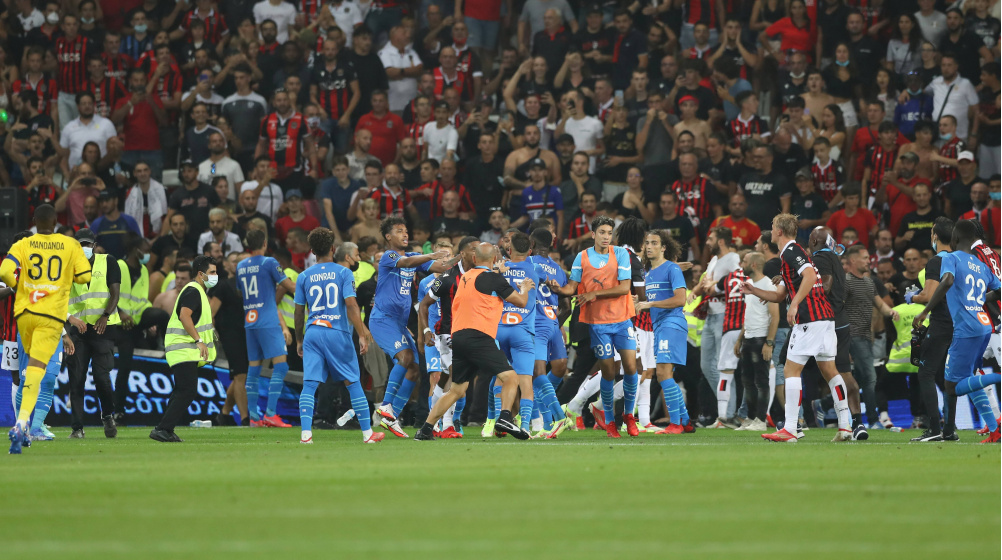 Ligue 1: Nizza-Fans sorgen für Spielabbruch gegen Olympique Marseille