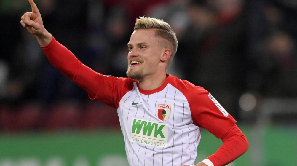 „Daily Mail“: Augsburgs Max im Visier von Premier League-Spitzenklubs