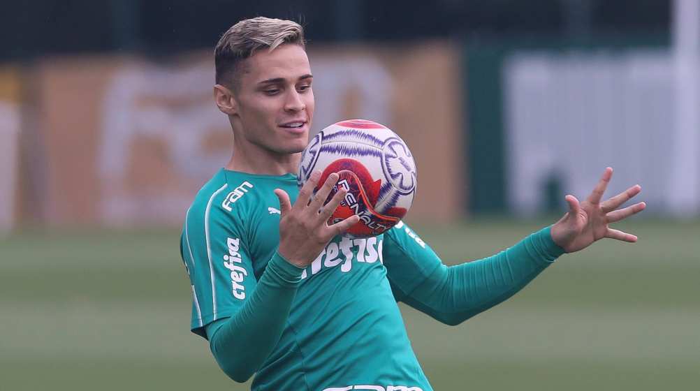 Inter Miami prepare offer for Palmeiras' Raphael Veiga - Fee would equal record transfer