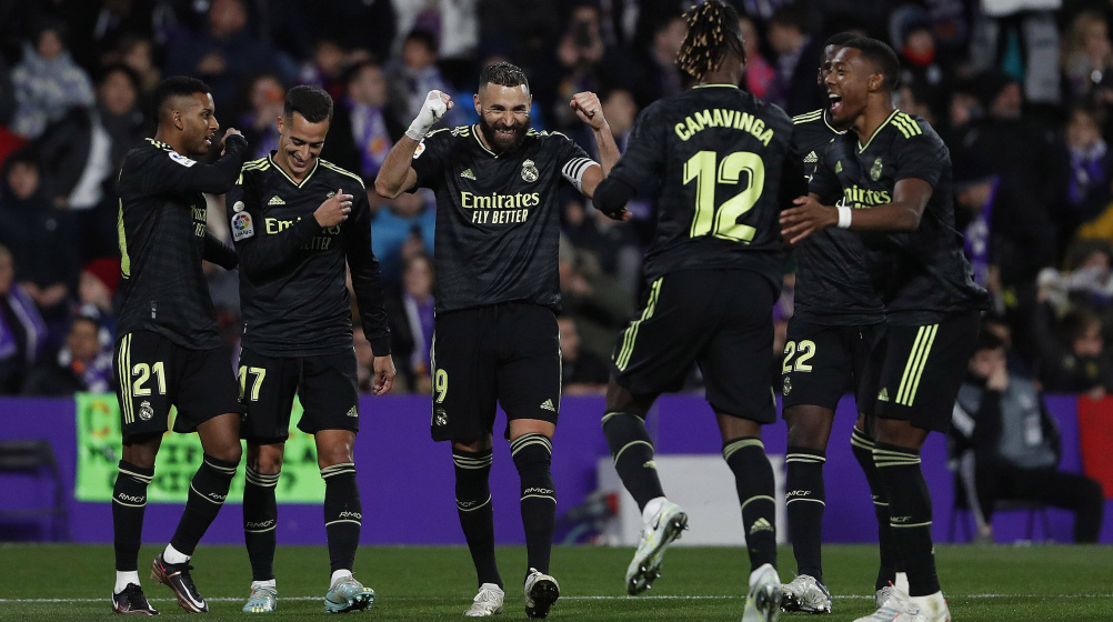Real Madrid behält Nerven in wilder Schlussphase: Benzema-Doppelpack