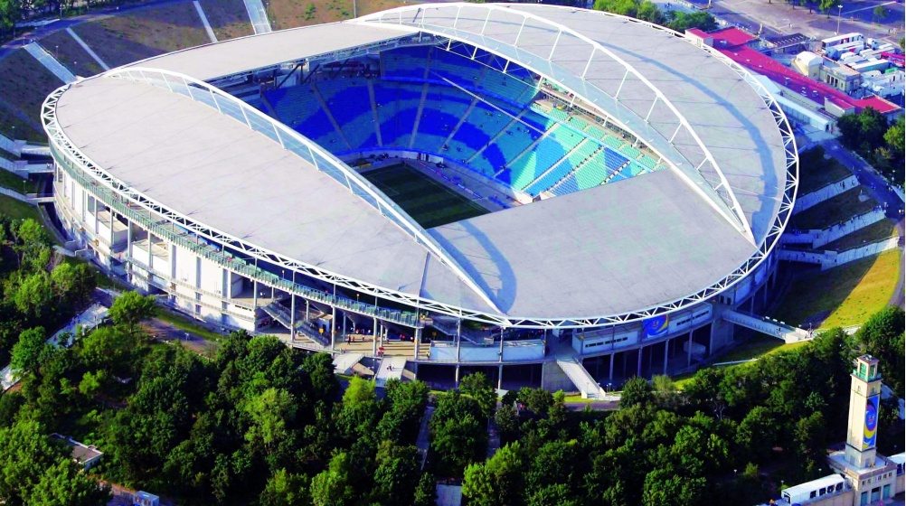 Ausbau möglich: Stadtrat stimmt Stadionverkauf an RB Leipzig zu