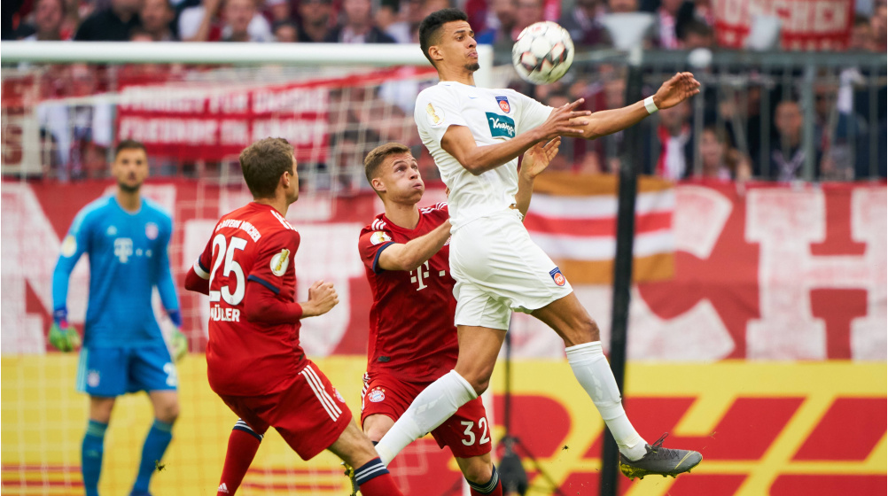 Dwa gole Lewandowskiego, wymęczony awans Bayernu
