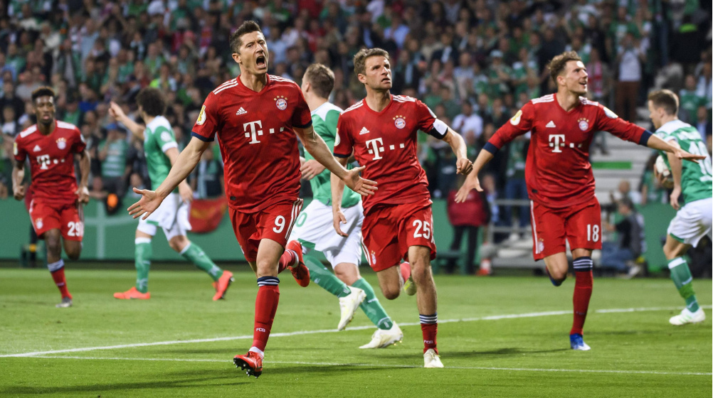Puchar Niemiec - dwa gole Lewandowskiego, Bayern w finale