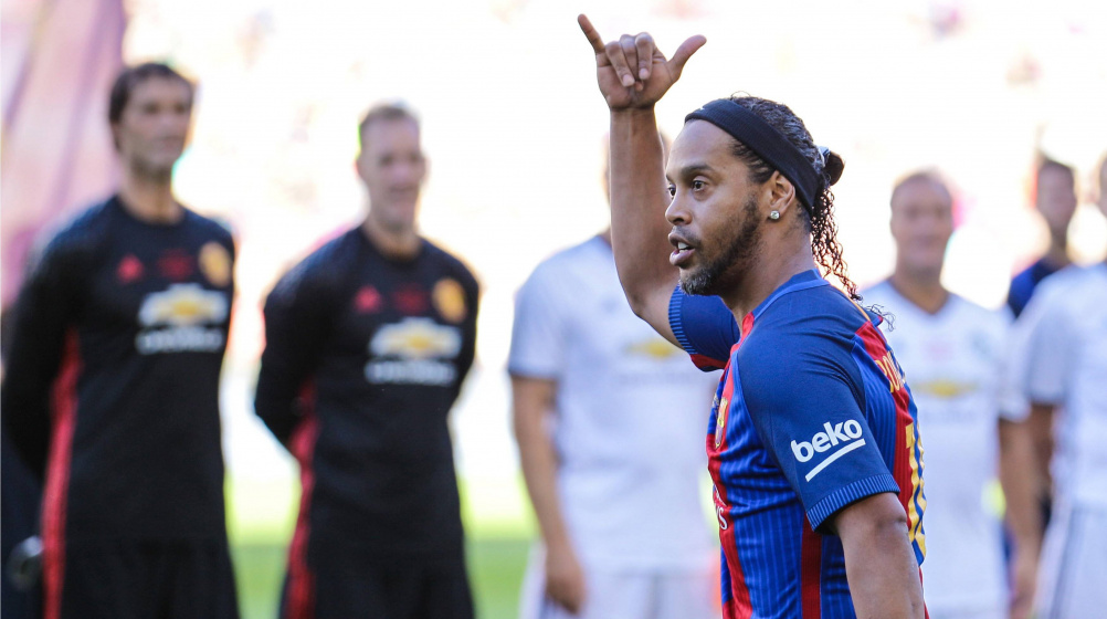 Ronaldinho op bezoek in Nederland: 'Ik geniet van Ajax'