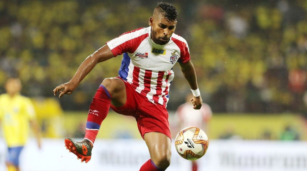Clubs circling around Roy Krishna - Offers from Asia, Europe & N.America