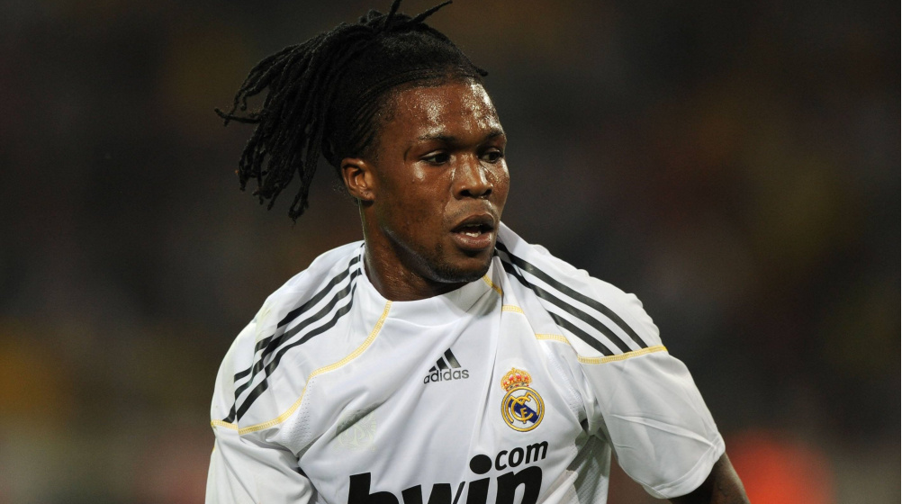 Former Real player Drenthe on his time in Russia: “Even on the team bus there was vodka”