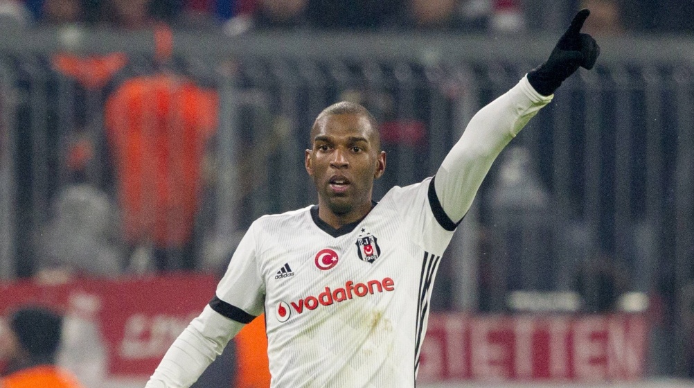 Beşiktaş Babel'in Fulham'a transfer olduğunu açıkladı