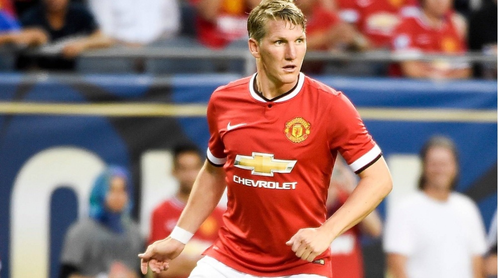 Manchester United confirm Schweinsteiger departure to Chicago