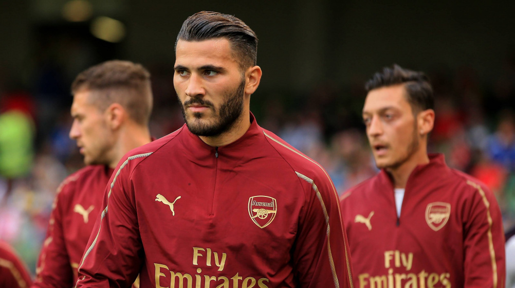 Schalke want to bring back Kolasinac from Arsenal - First talks have taken place
