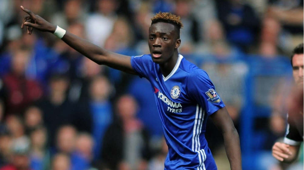 Abraham to double his wages with new Chelsea contract