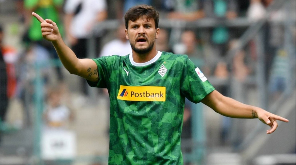 FC Augsburg holt nach Uduokhai auch Strobl von Borussia Möchengladbach
