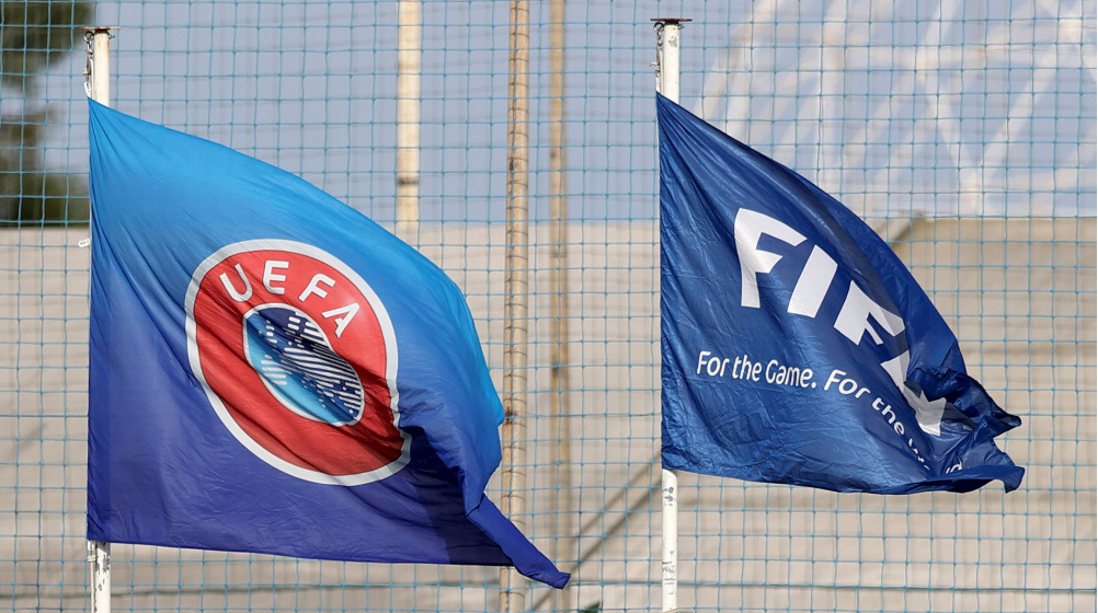 FIFA продлила возможность приостановки контрактов с клубами России и Украины