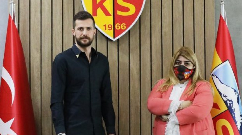 Hes Kablo Kayserispor, Uğur Demirok ile sözleşme imzaladı