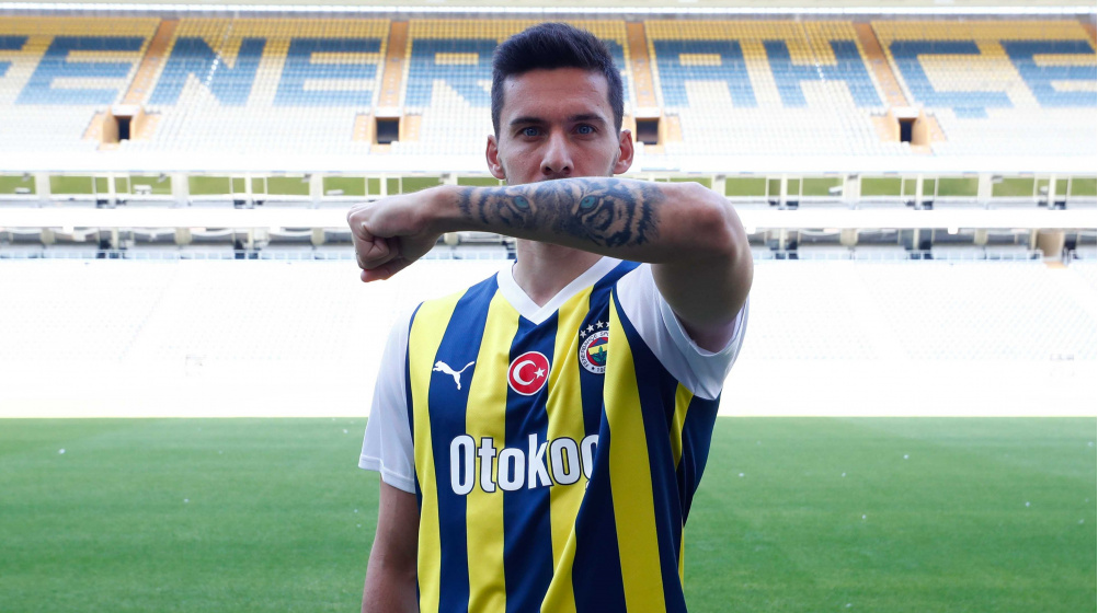 Fenerbahçe, Umut Nayir'in transfer edildiğini duyurdu