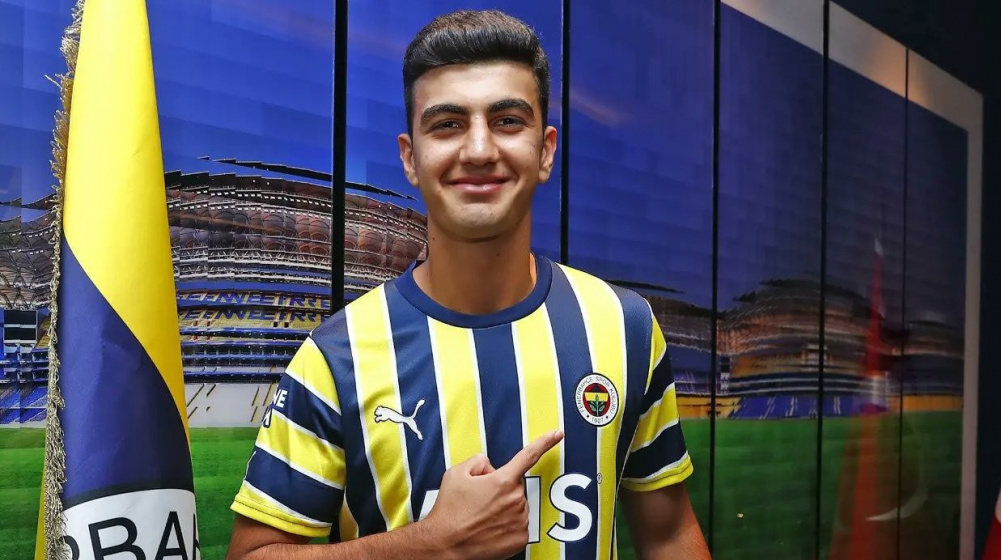 Fenerbahçe'de Yiğit Efe Demir sürprizi!