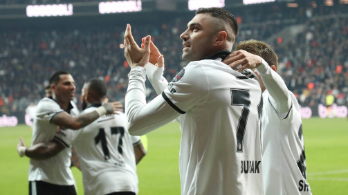 Beşiktaş'ın yeni kaptanı tecrübeli golcü Burak Yılmaz