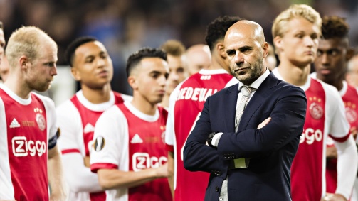 © imago / Peter Bosz mit seiner jungen Ajax-Mannschaft
