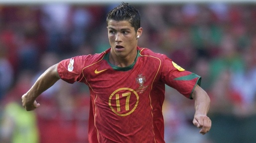 © imago / Ronaldo als junger Spieler im Trikot der portugiesischen Nationalmannschaft