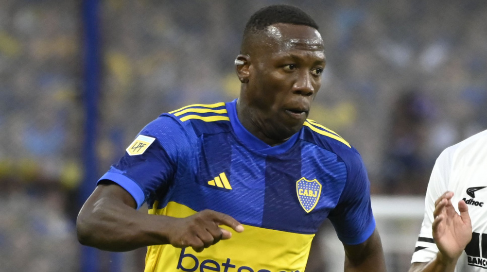Official  Luis Advíncula joins Boca Juniors from Rayo Vallecano - Get  Spanish Football News