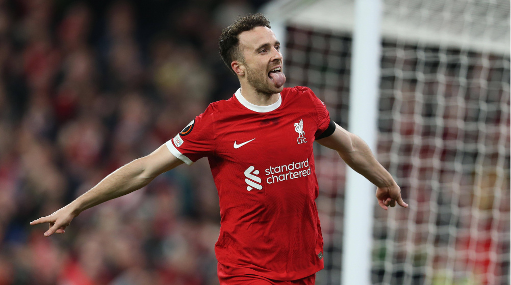 Liverpool star Darwin Nunez has had a tough time in front of goal. This man is the solution to most of our problems. Diogo Jota, you've to make an impact.