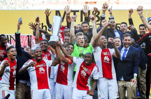 © Pack Page Pix - Max Grünewald (oben rechts) gewann auch mit Ajax Cape Town schon dem MTN8