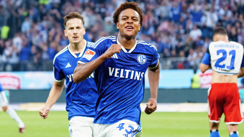 Assan Ouédraogo in action for Schalke. The 17-year-old is a well established member of the starting XI