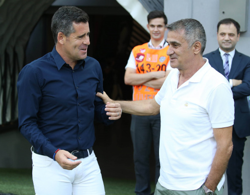 Fenerbahçe'de teknik direktör adaylarından Hüseyin Eroğlu, A Milli Takım Teknik Direktörü Şenol Güneş ile