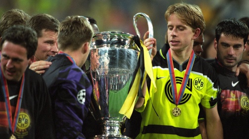 1997 feierte Jörg Heinrich (r.) mit dem BVB den Champions-League-Titel