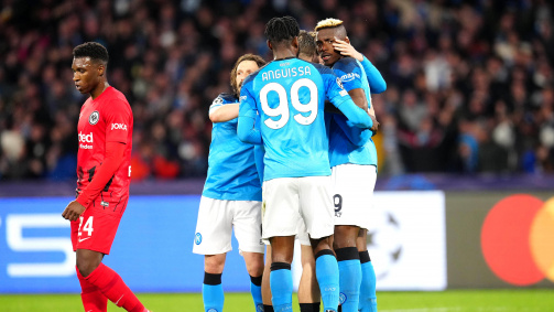 Im Achtelfinale der Champions League siegte Napoli zweimal deutlich gegen Frankfurt